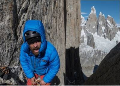 Ο Sean Villanueva ολοκλήρωσε την πρώτη solo διάσχιση του Fitz Traverse στην Νότια Παταγονία!