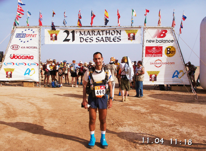 O Αργύρης Παπαθανασόπουλος στον Marathon des Sables 2006