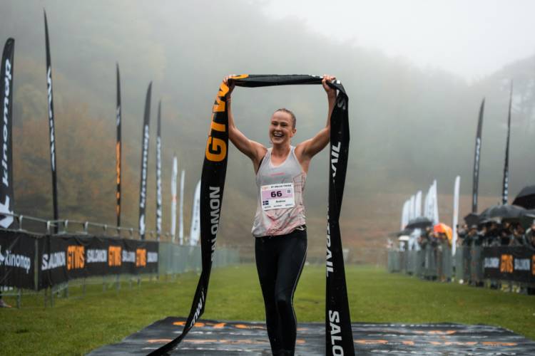KOLBEINSDÓTTIR SHINES IN MUJU AS FLOREA RETAINS HER GOLDEN TRAIL WORLD SERIES CROWN!