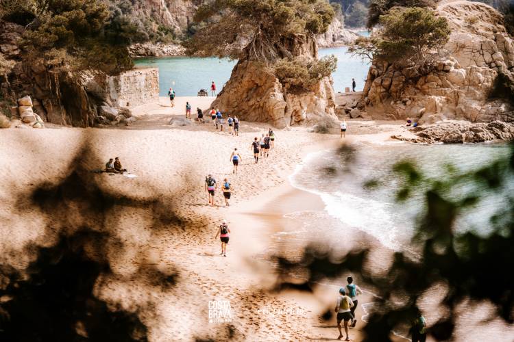 Costa Brava Stage Run kicks off today with a "Sold Out" and a record 27 Nationalities!