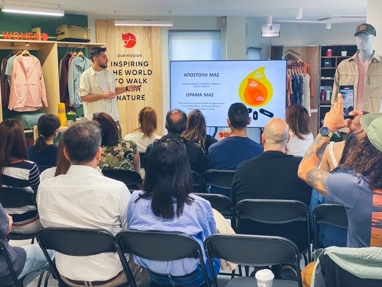 Η FJÄLLRÄVEN παρουσιάζει τη συλλογή Άνοιξη / Καλοκαίρι 2024 στο showroom της Fenix Outdoor!