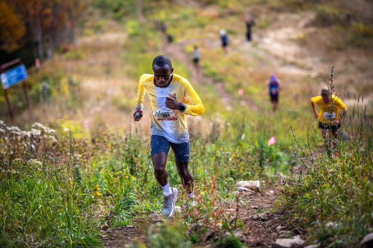 Engelhard Achieves the Double and Kiriago Back on Top at DÉFI DES COULEURS!