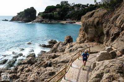 Photo copyright: Lluis Toll 