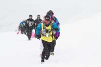 O Vicente Juan Garcia προηγείται μέσα στην χιονοθύελλα